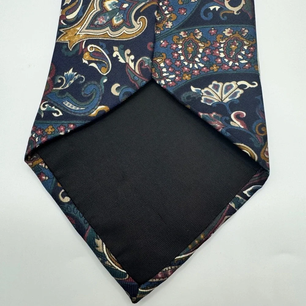 VINTAGE Oscar de la Renta Mens Silk Tie Navy Blue Paisley Medallion Necktie